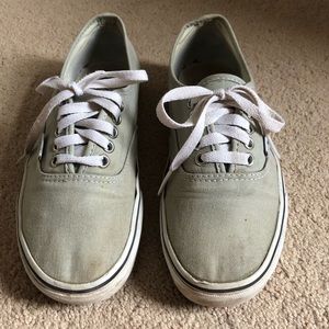 Vans- Authentic